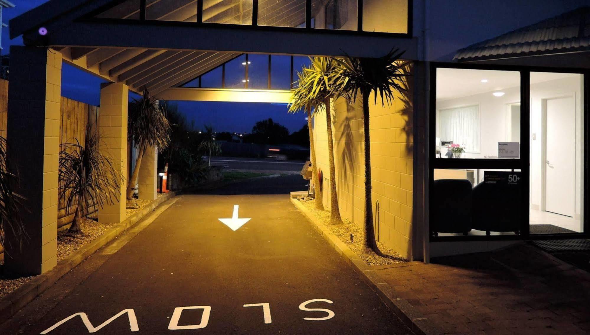 Anzac Court Motel Auckland Exterior foto